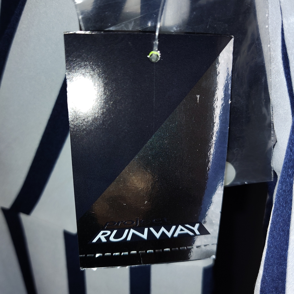 Project RUNWAY Striped Dress - Picture 2 of 4